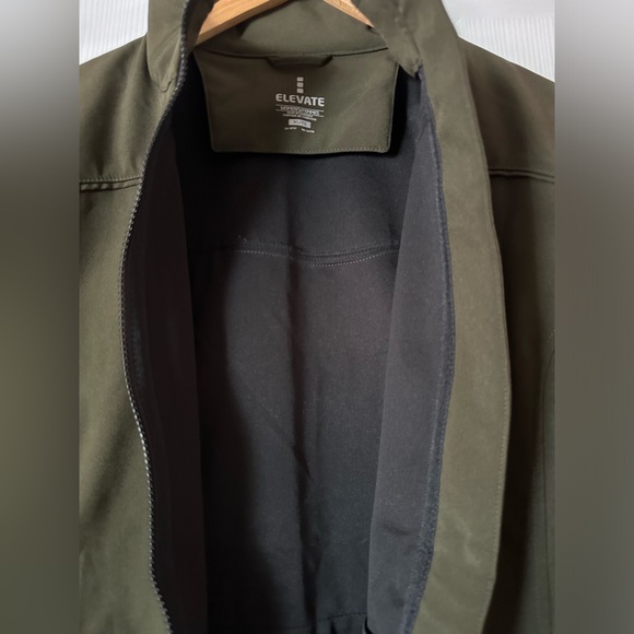 Elevate women’s lined Trench Jacket. Inside and outside pockets. Size XL - Picture 4 of 15